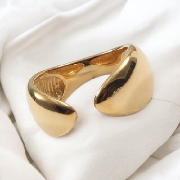 NEW 18K yellow gold plated open curved ring band jewelry size 7 B25A - Picture 1 of 5